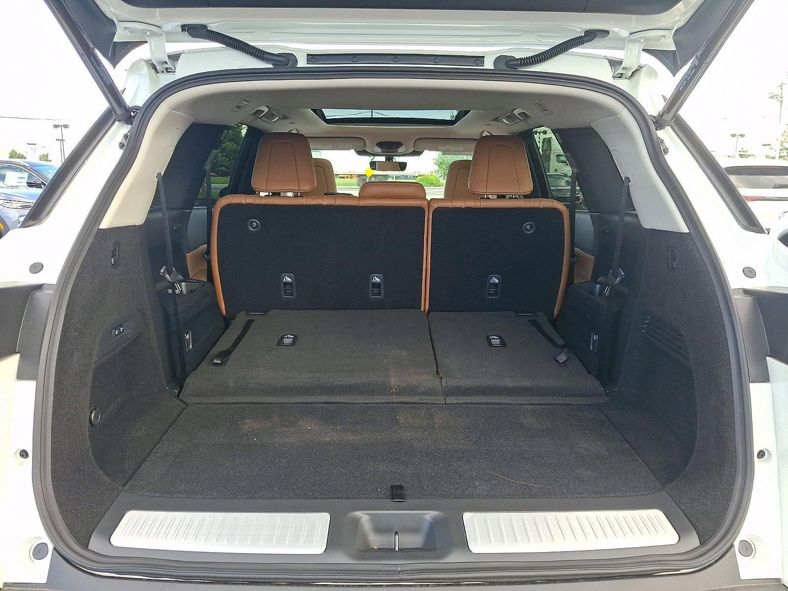 2025 INFINITI QX60 SENSORY AWD