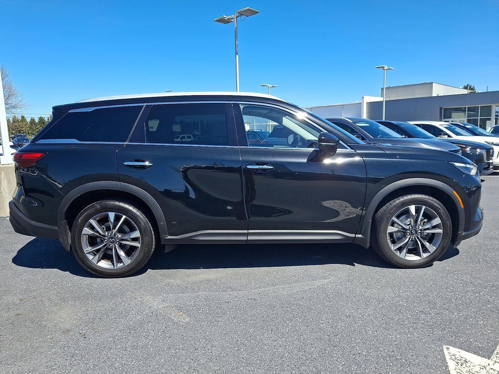 2023 INFINITI QX60 LUXE AWD