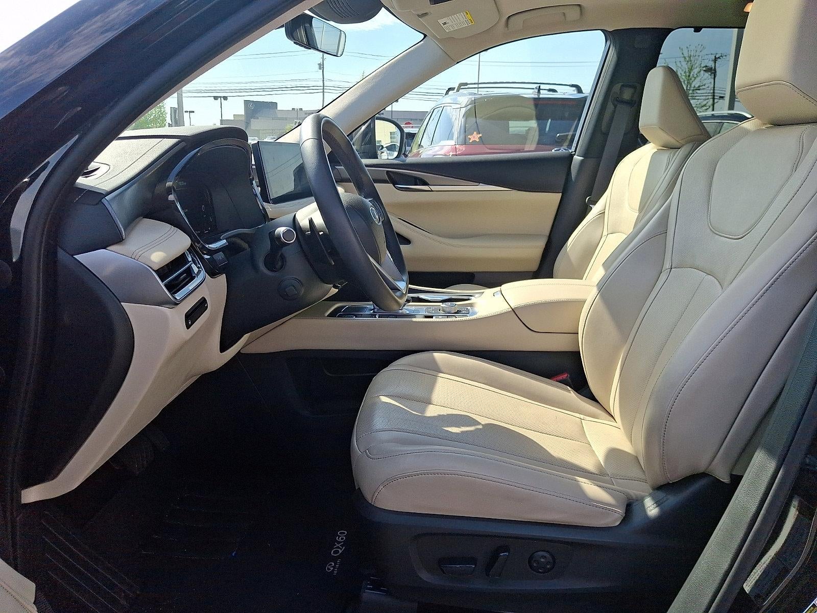2023 INFINITI QX60 LUXE AWD