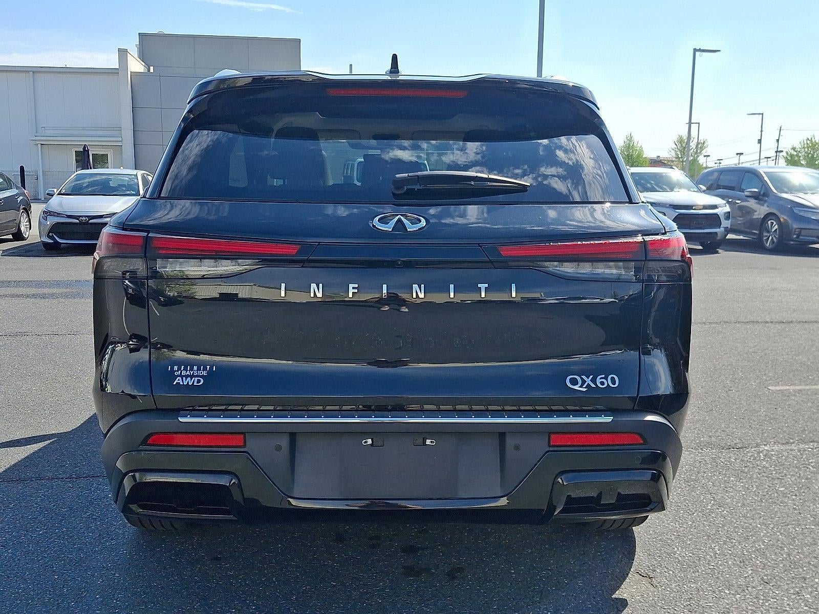 2023 INFINITI QX60 LUXE AWD