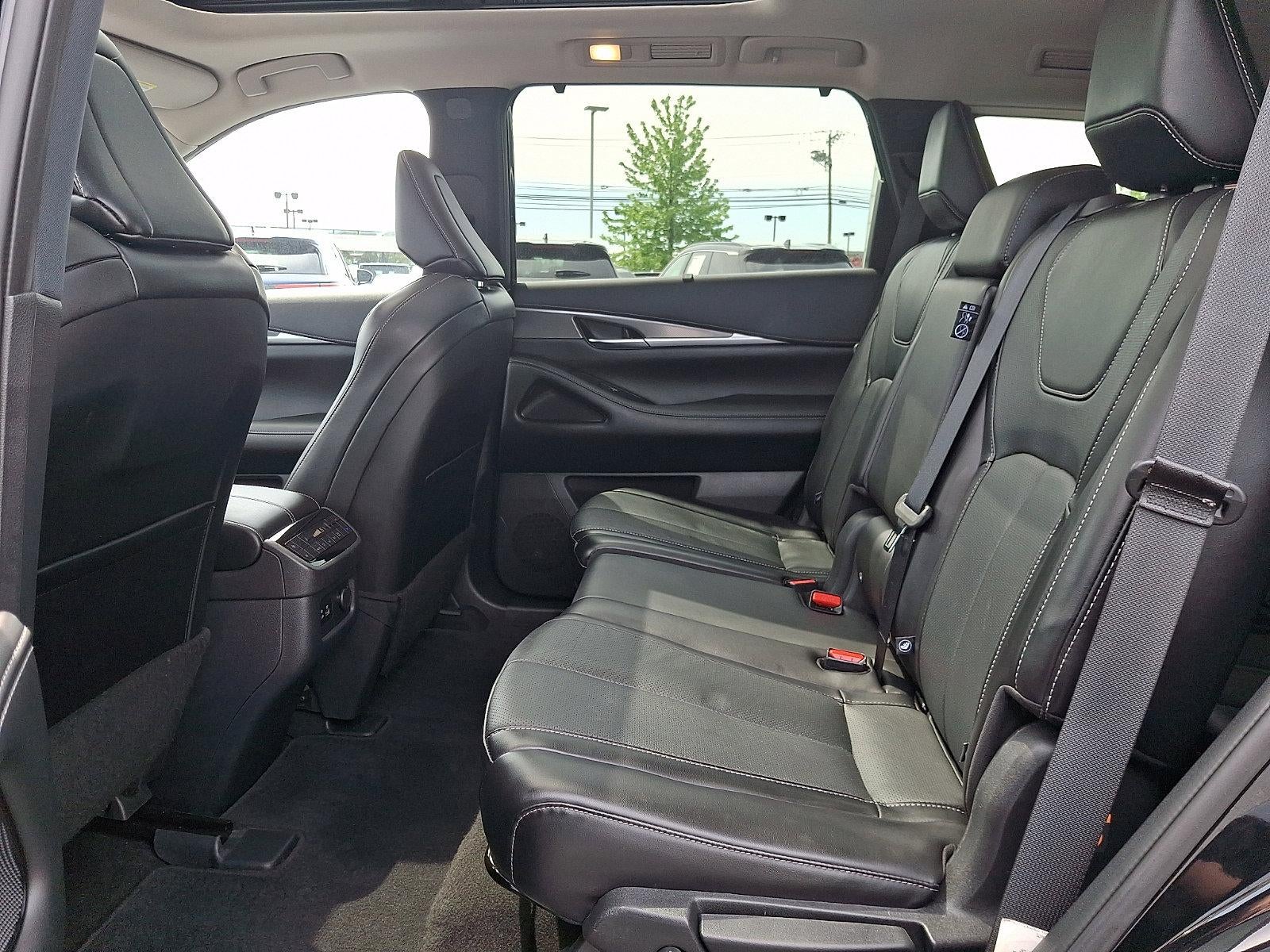 2023 INFINITI QX60 LUXE AWD