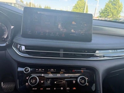 2023 INFINITI QX60 LUXE AWD