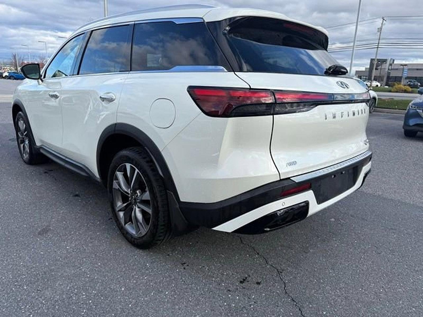 2023 INFINITI QX60 LUXE AWD