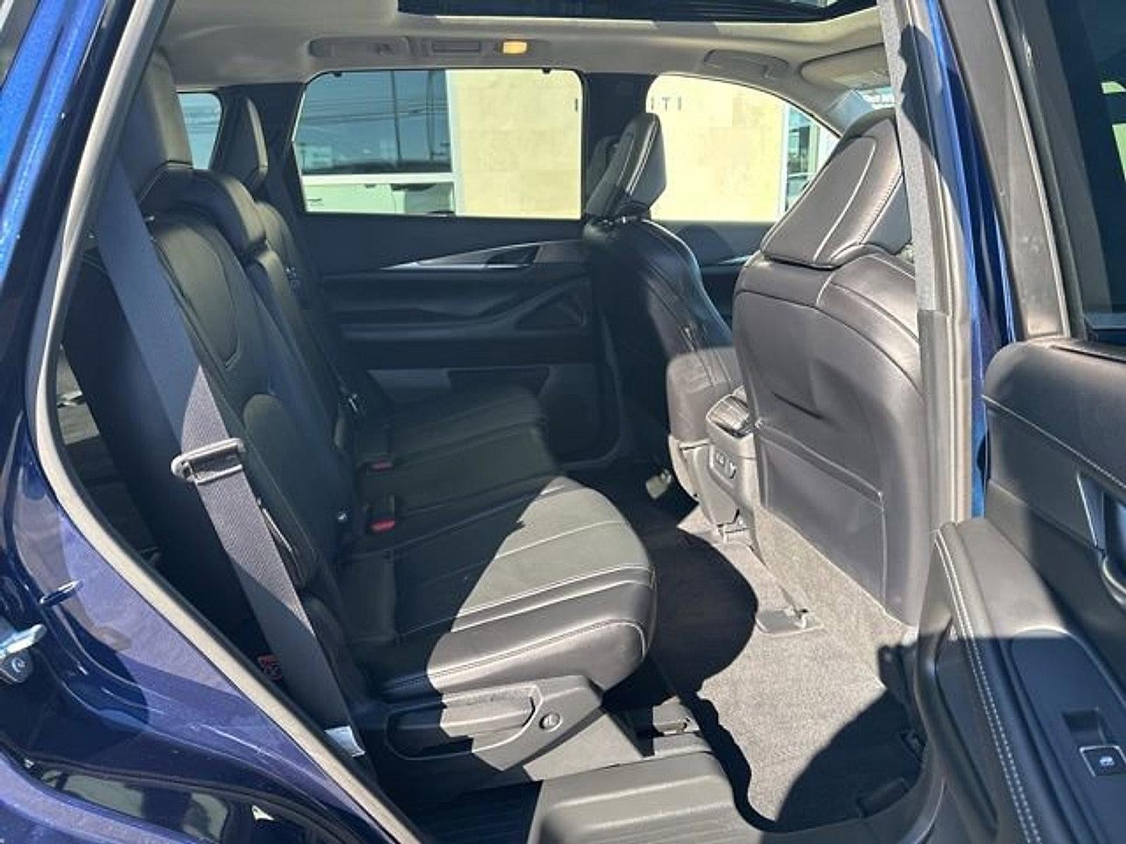 2023 INFINITI QX60 LUXE AWD