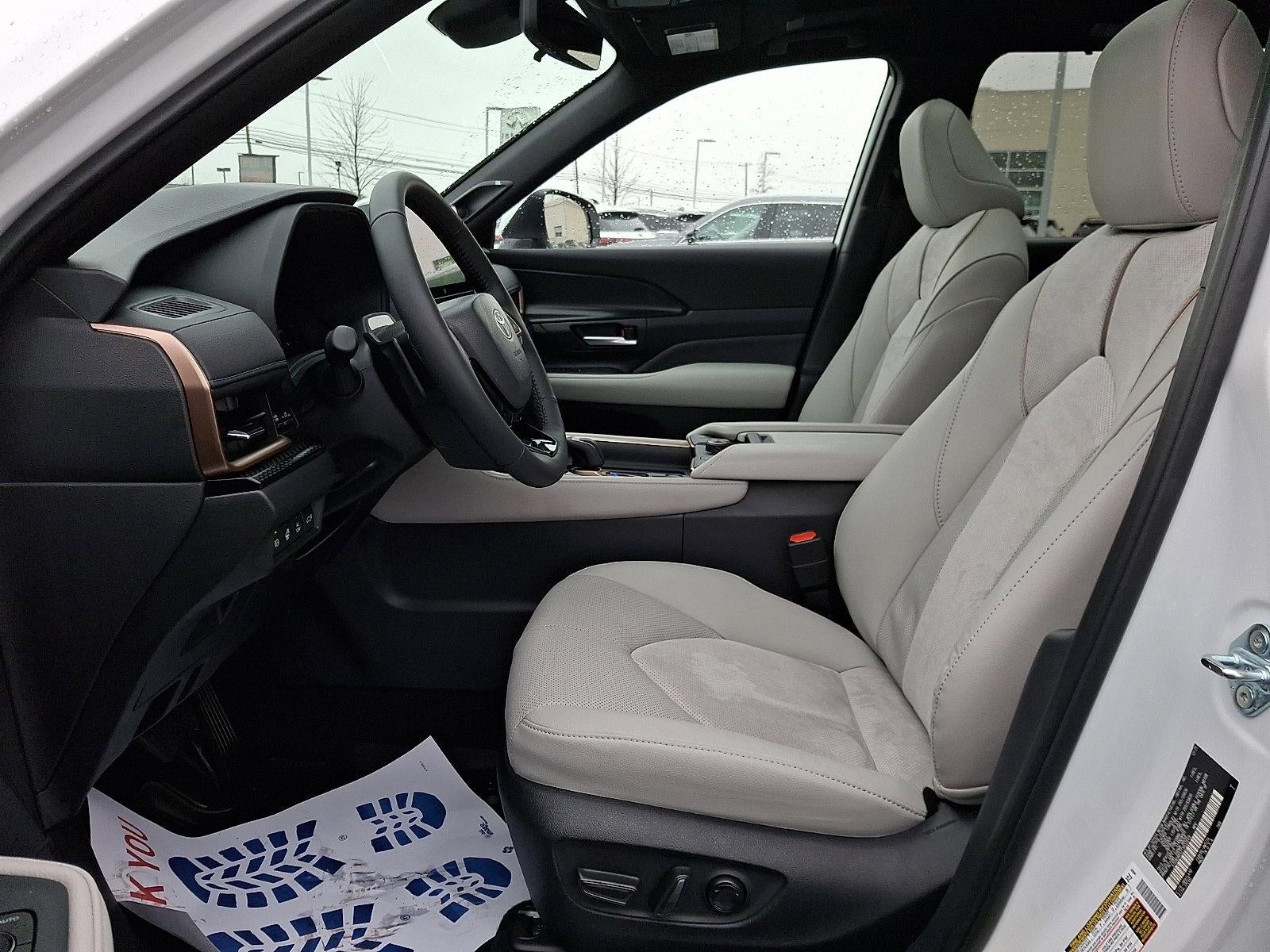 2026 Toyota Grand Highlander Hybrid MAX Limited AWD (Natl)