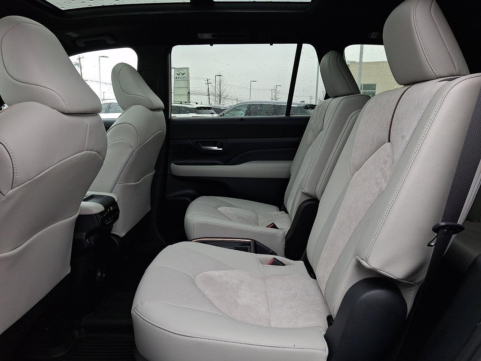 2026 Toyota Grand Highlander Hybrid MAX Limited AWD (Natl)