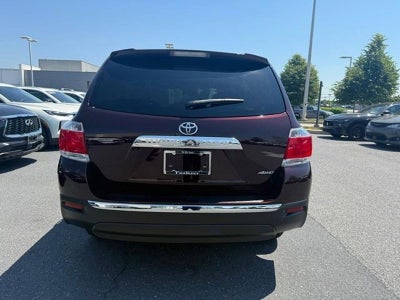 2013 Toyota Highlander 4WD 4dr V6 (Natl)