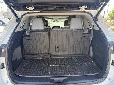 2021 Toyota Highlander XLE AWD (Natl)