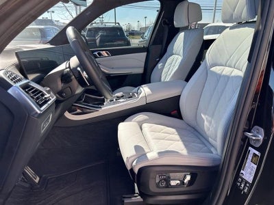 2026 BMW X7 xDrive40i Sports Activity Vehicle