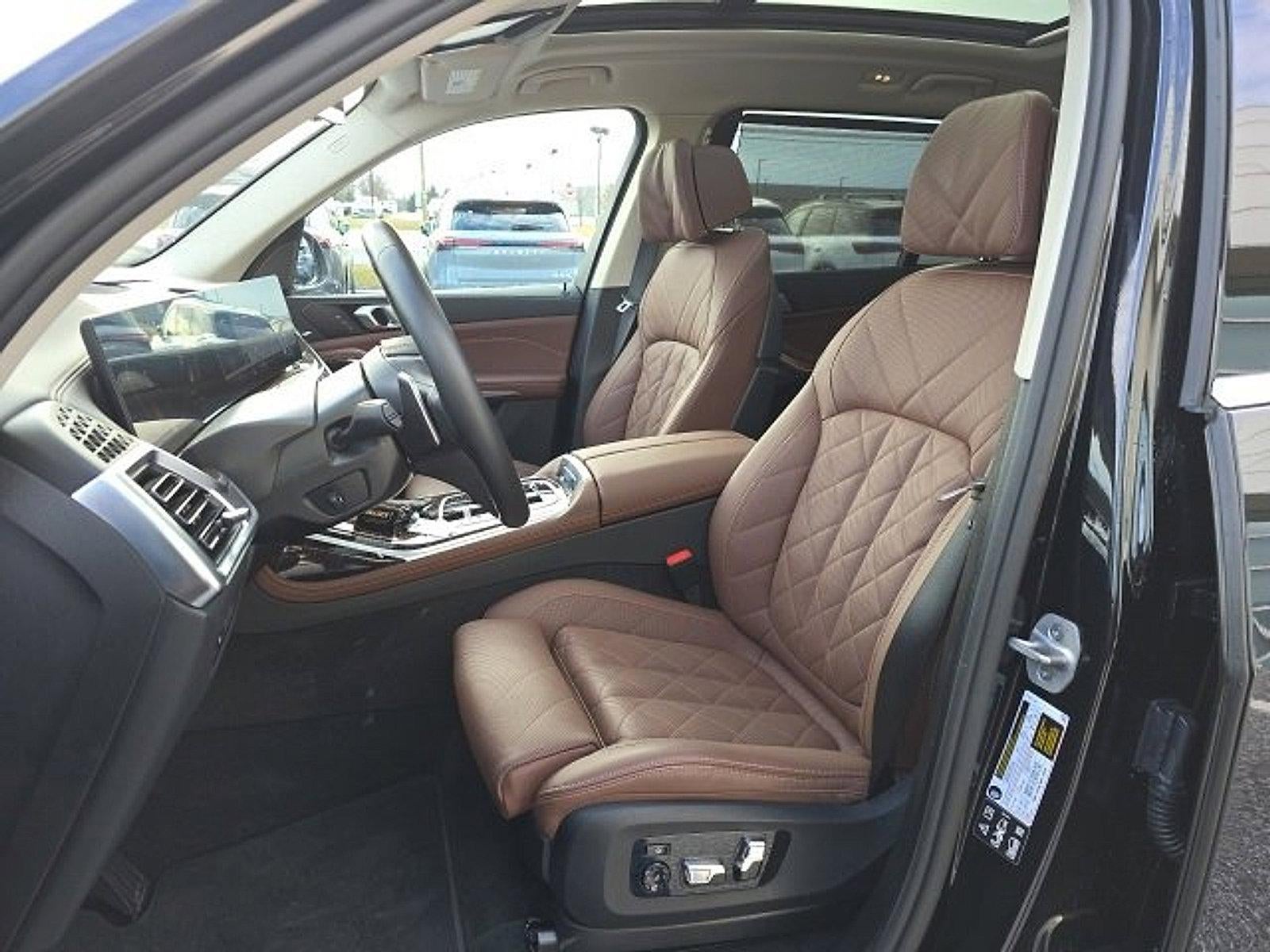 2026 BMW X7 xDrive40i Sports Activity Vehicle