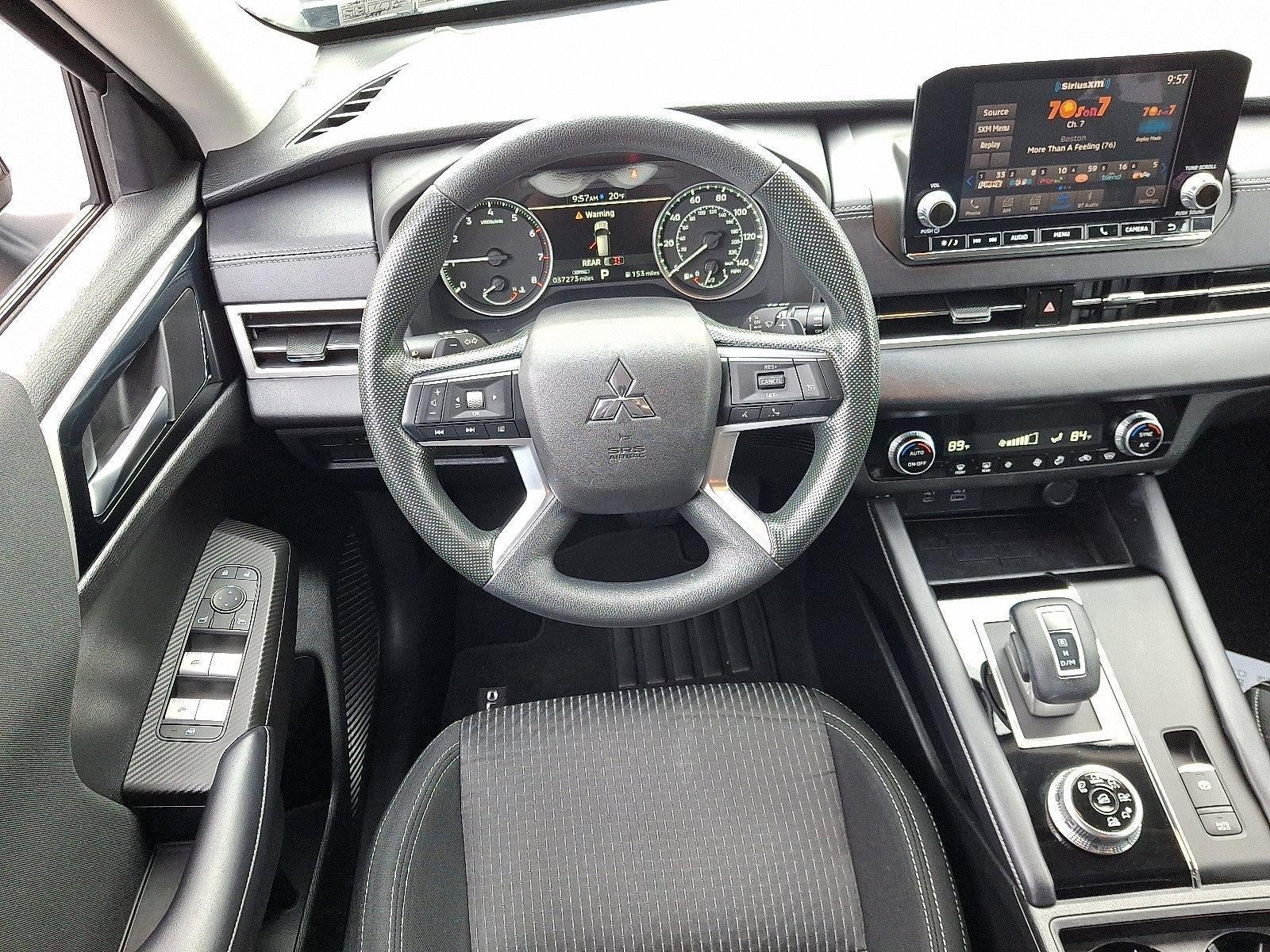 2023 Mitsubishi Outlander ES S-AWC