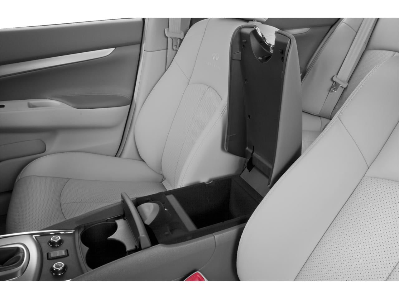 2015 INFINITI Q40 AWD