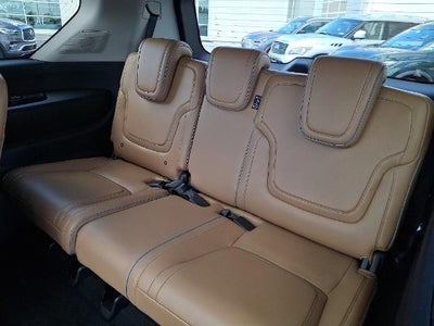 2027 INFINITI QX80 LUXE AWD *Ltd Avail*