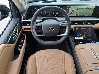 2027 INFINITI QX80 LUXE AWD *Ltd Avail*