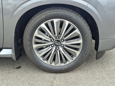 2027 INFINITI QX80 LUXE AWD *Ltd Avail*