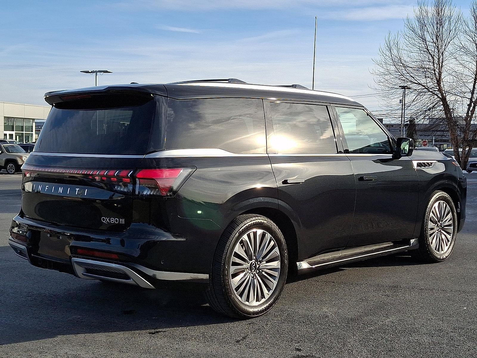2025 INFINITI QX80 SENSORY AWD