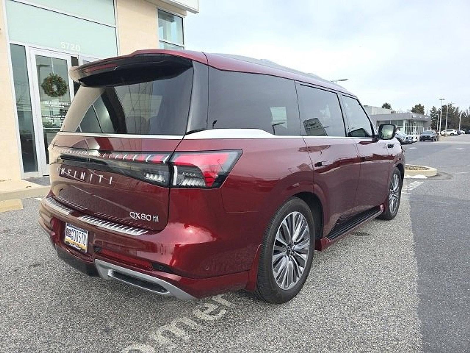 2025 INFINITI QX80 SENSORY AWD