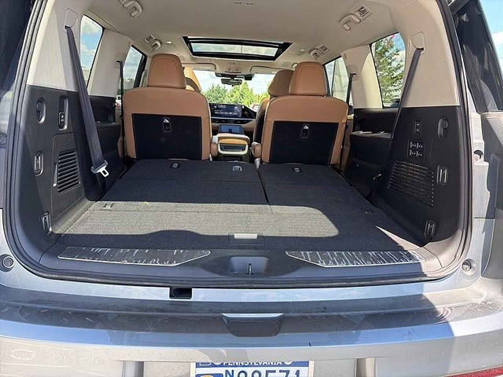 2025 INFINITI QX80 SENSORY AWD