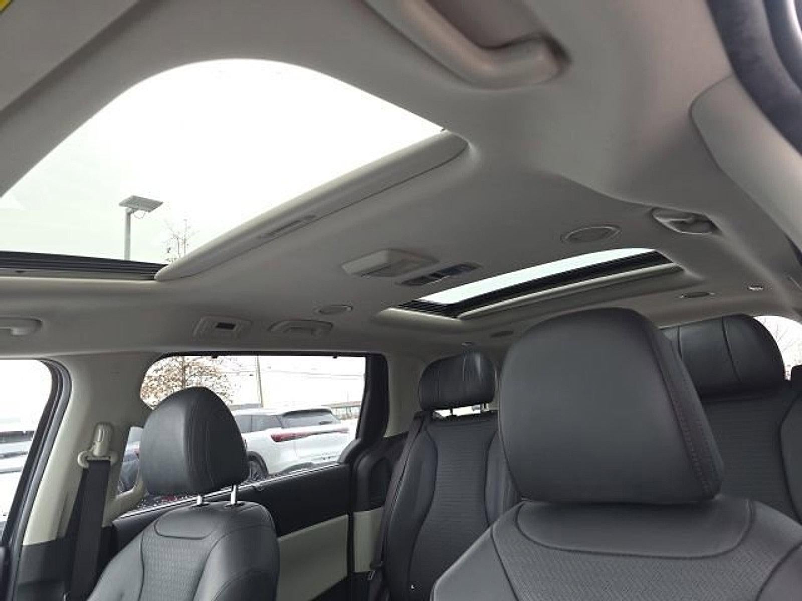 2023 Kia Carnival SX Prestige FWD