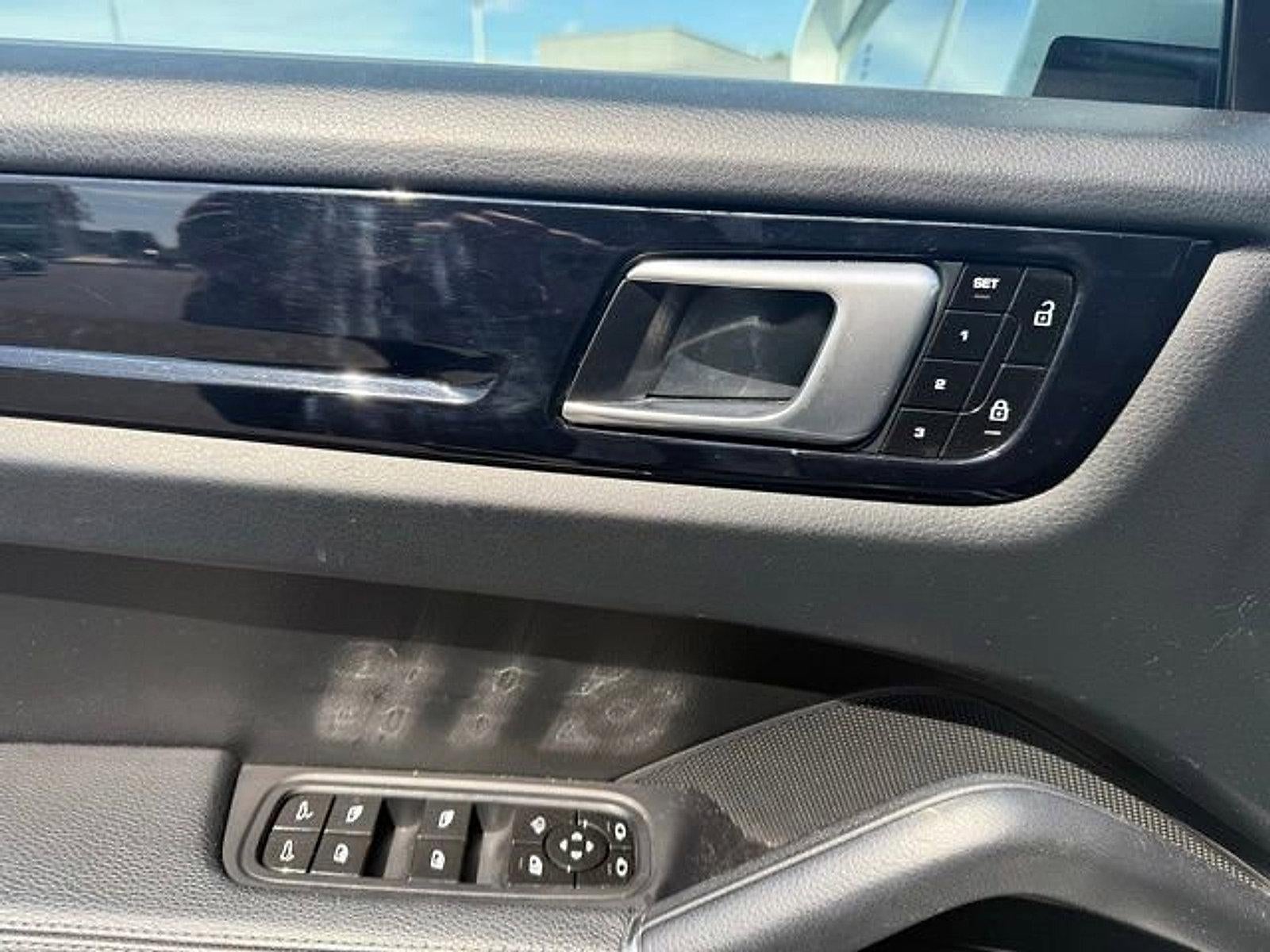 2021 Porsche Cayenne AWD