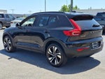 2023 Volvo XC40 B5 AWD Plus Dark Theme
