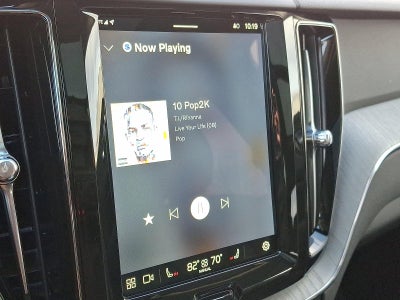 2025 Volvo XC60 B5 AWD Plus