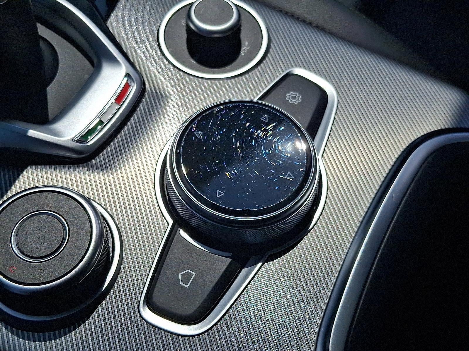 2022 Alfa Romeo Stelvio Veloce AWD