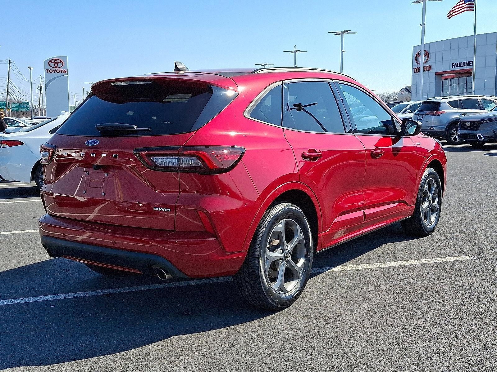 2023 Ford Escape ST-Line AWD