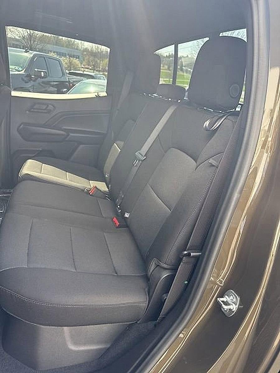 2025 Chevrolet Colorado Crew Cab Short Box 4-Wheel Drive Trail Boss