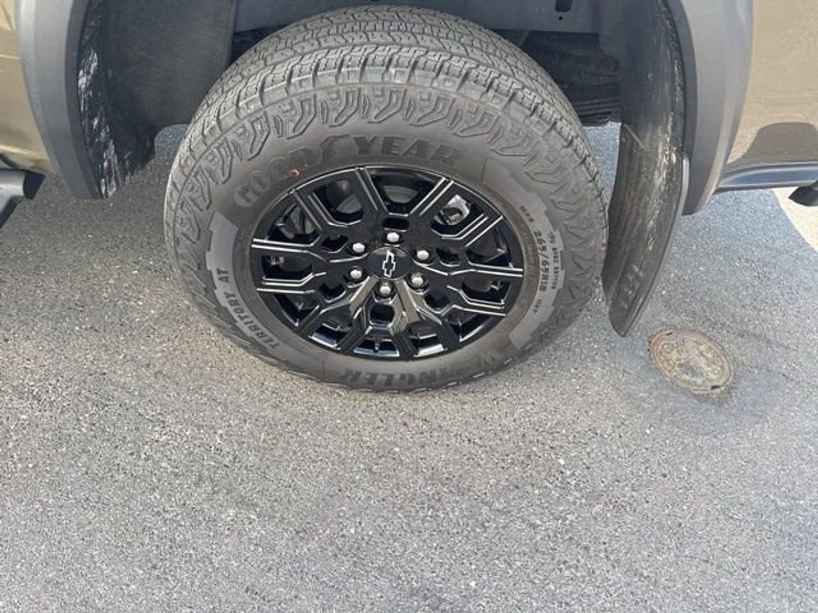 2025 Chevrolet Colorado Crew Cab Short Box 4-Wheel Drive Trail Boss