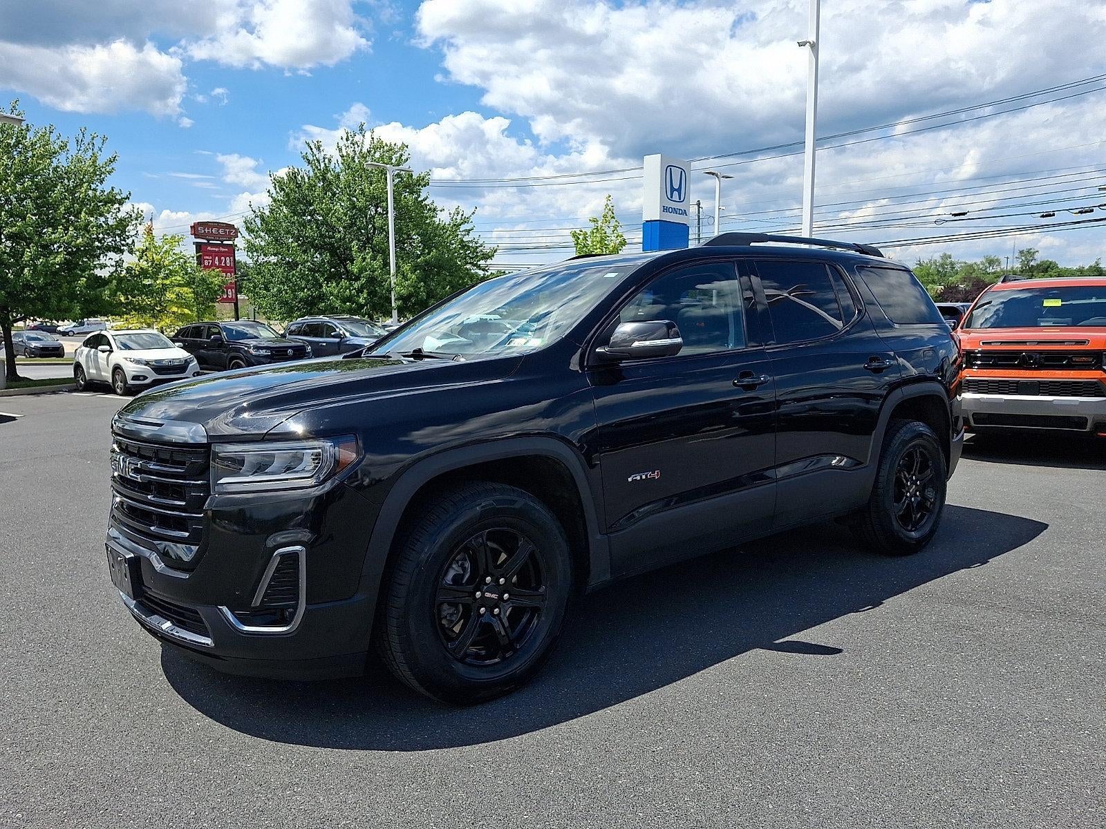 2022 GMC Acadia AWD AT4