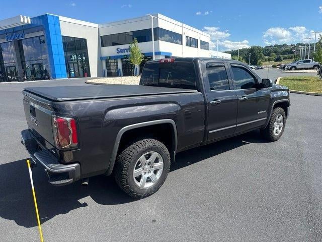 2016 GMC Sierra 1500 Double Cab Standard Box 4-Wheel Drive SLT