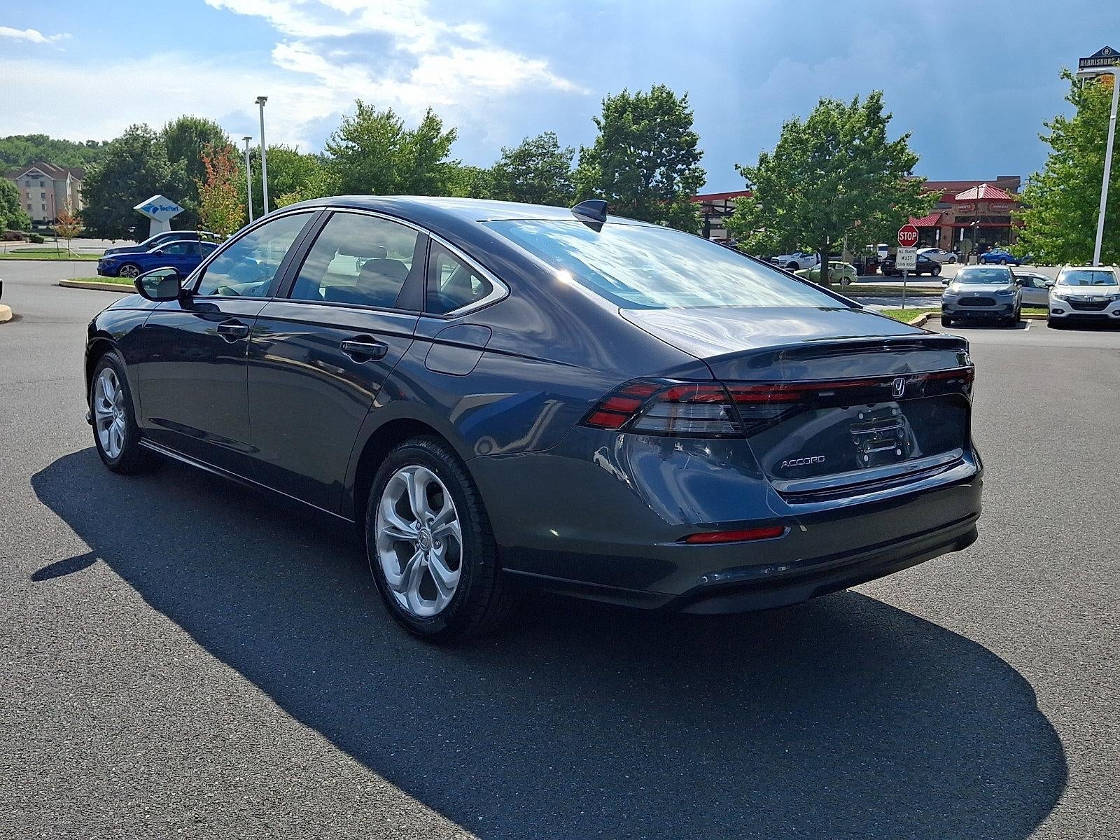 2023 Honda Accord Sedan LX CVT