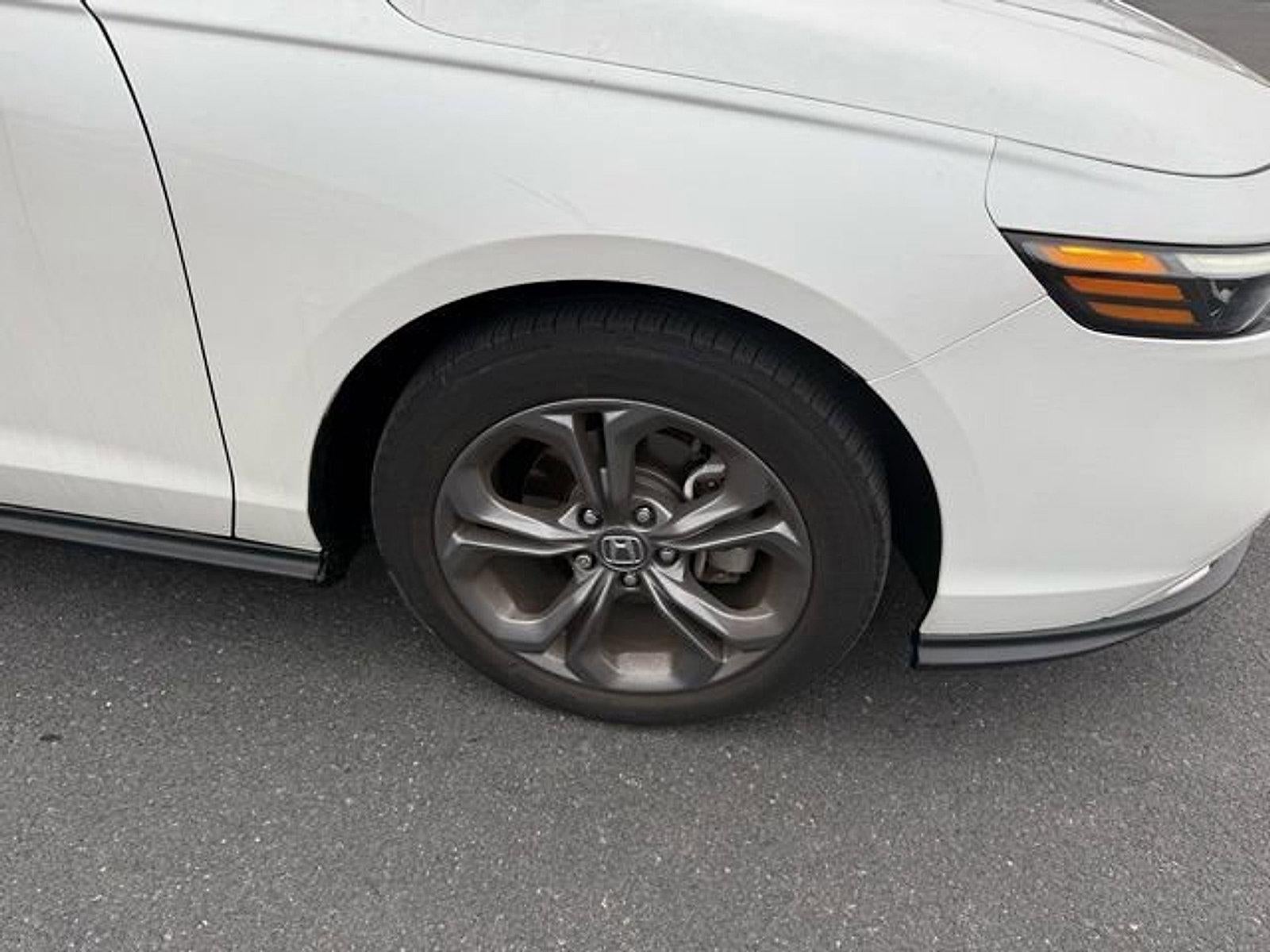 2024 Honda Accord Sedan EX CVT