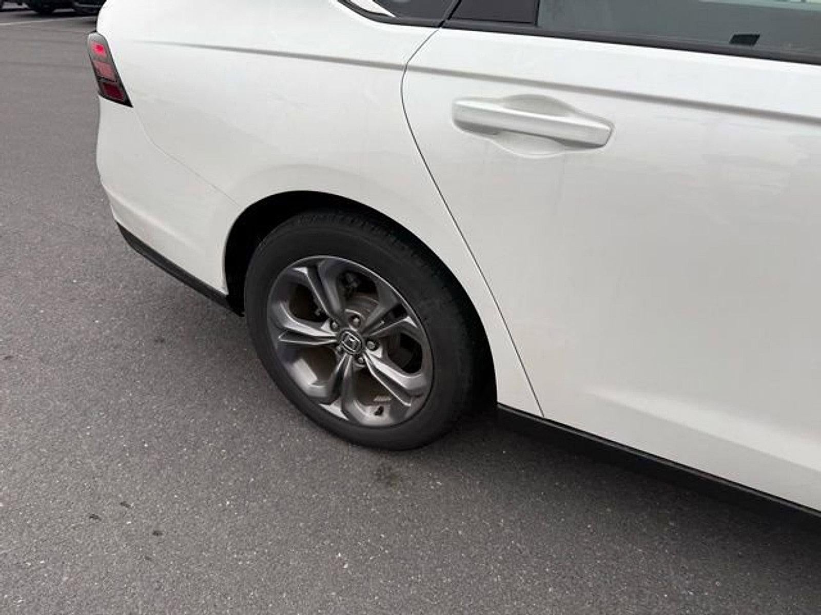 2024 Honda Accord Sedan EX CVT