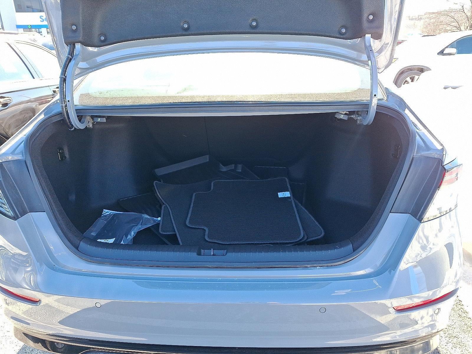 2025 Honda Accord Hybrid EX-L Sedan