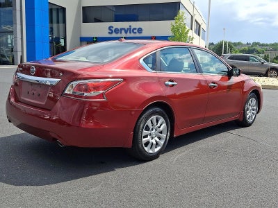 2015 Nissan Altima 4dr Sdn I4 2.5 S