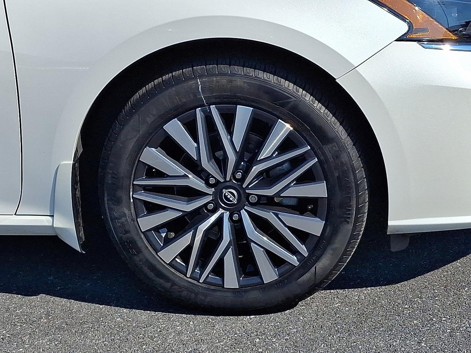 2023 Nissan Altima 2.5 SV AWD Sedan