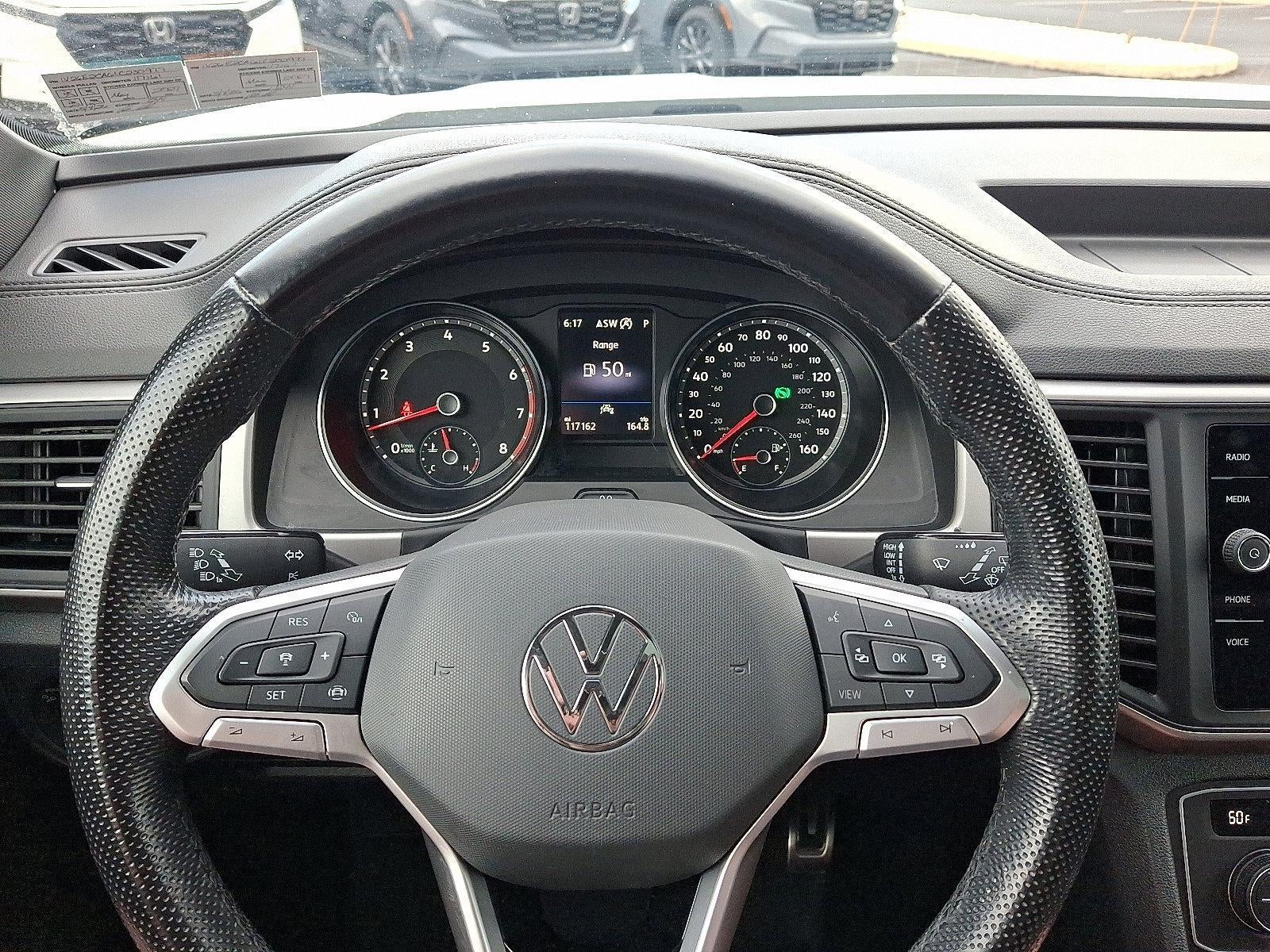 2020 Volkswagen Atlas Cross Sport 3.6L V6 SE w/Technology R-Line 4MOTION