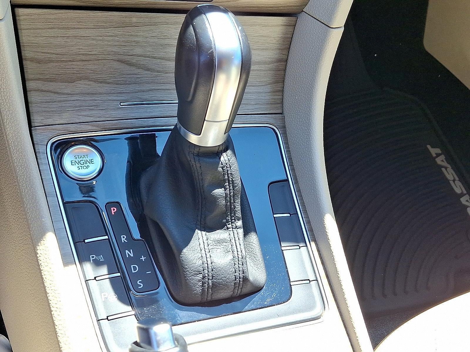 2017 Volkswagen Passat 1.8T SEL Premium Auto