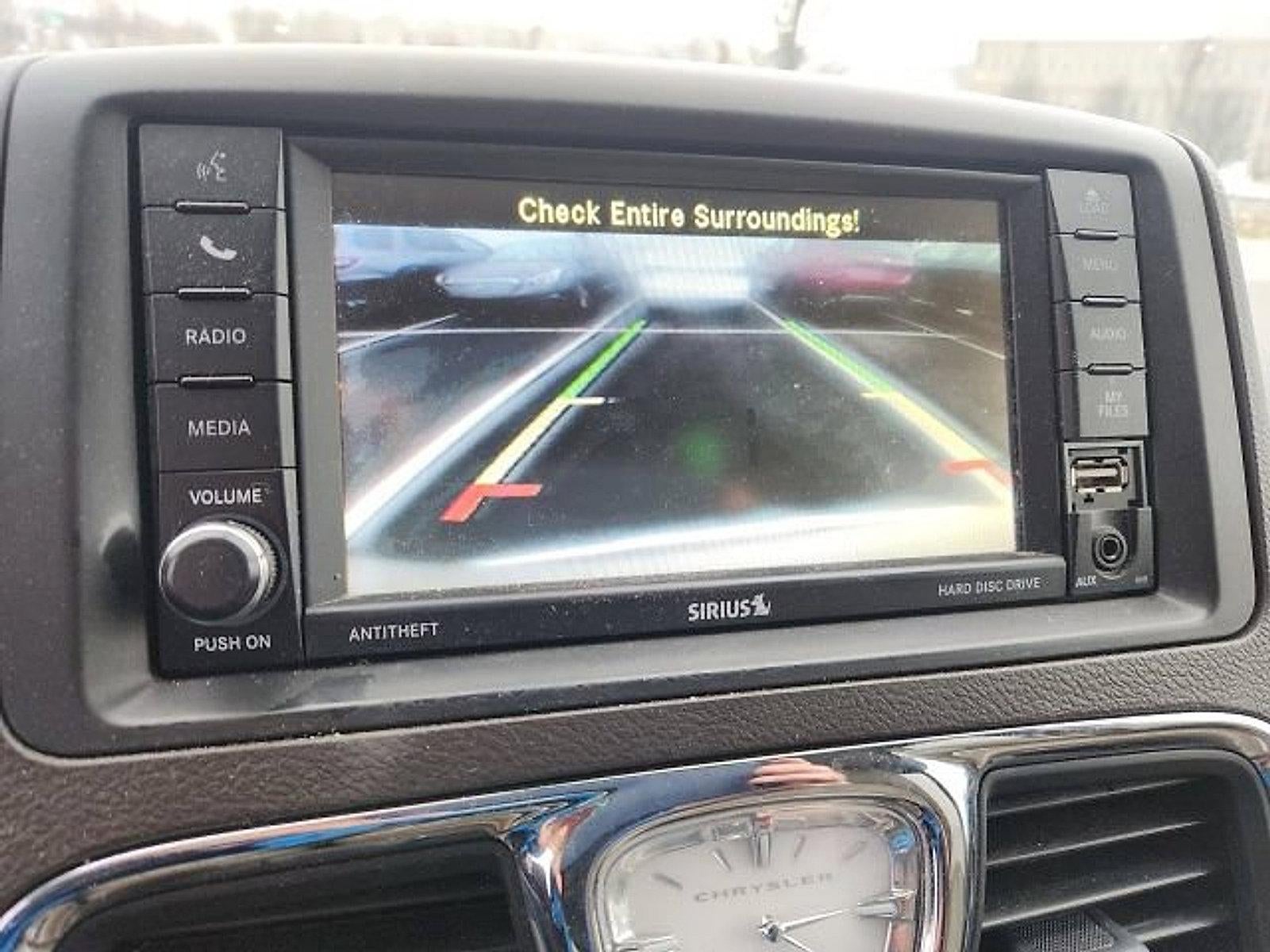 2016 Chrysler Town & Country 4dr Wgn Touring