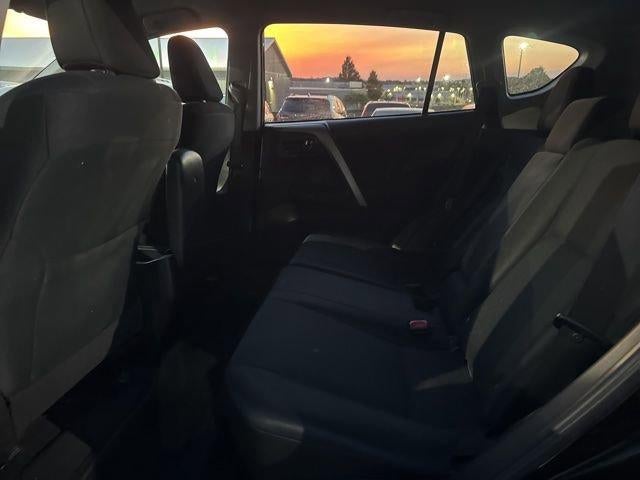 2015 Toyota RAV4 AWD 4dr LE (Natl)
