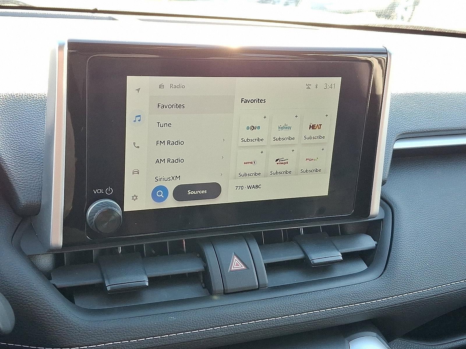 2025 Toyota RAV4 XLE AWD (Natl)