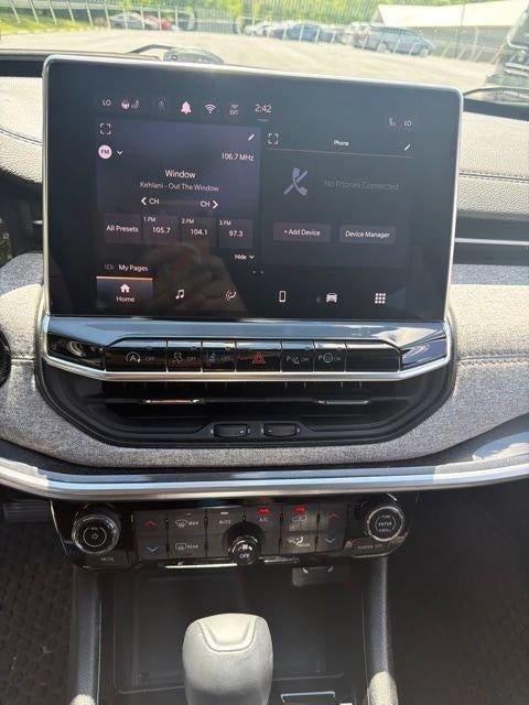 2024 Jeep Compass Latitude Lux 4x4