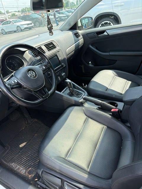 2016 Volkswagen Jetta 4dr Auto 1.4T SE Sedan