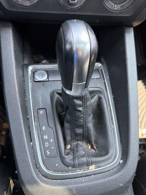 2016 Volkswagen Jetta 4dr Auto 1.4T SE Sedan