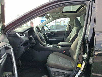 2021 Toyota RAV4 Hybrid XLE AWD (Natl)