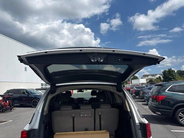 2024 Honda Odyssey Touring Auto