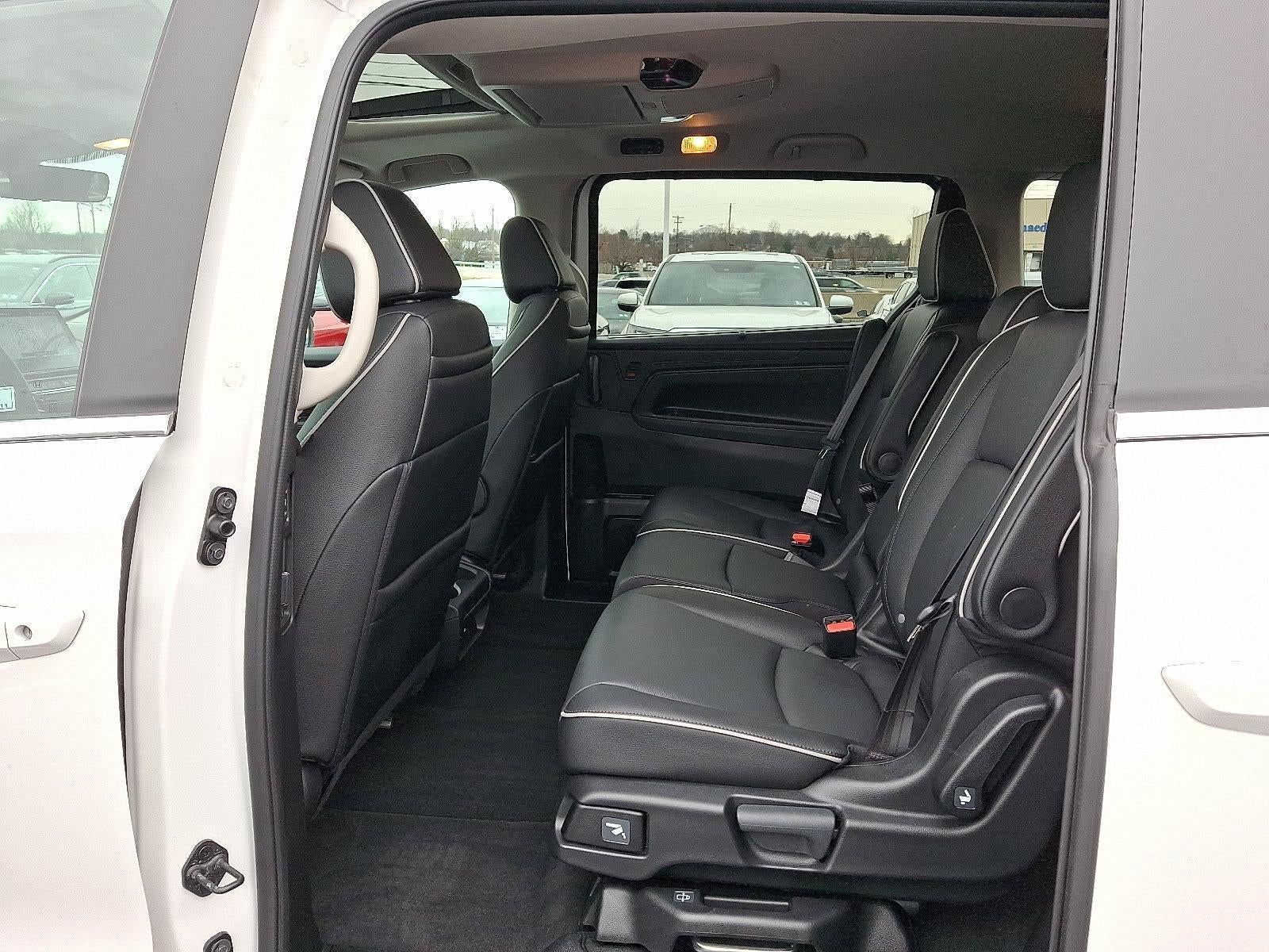 2026 Honda Odyssey Touring Auto