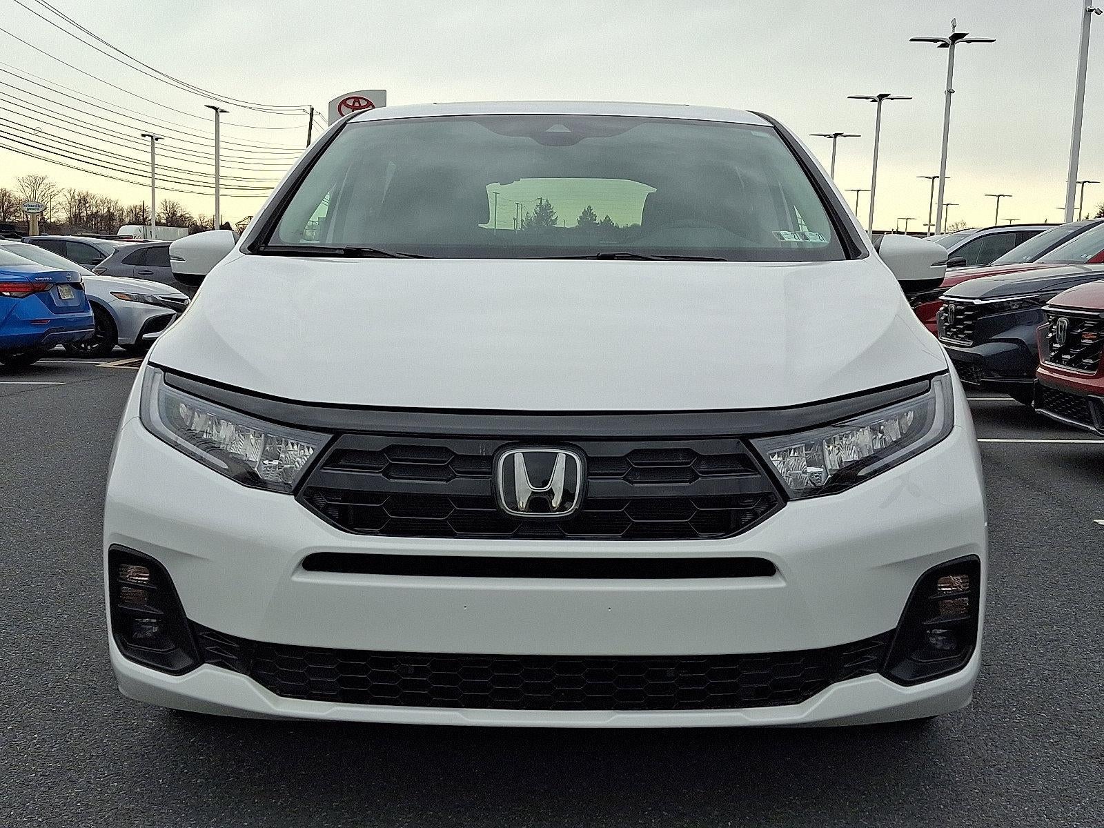 2026 Honda Odyssey Touring Auto